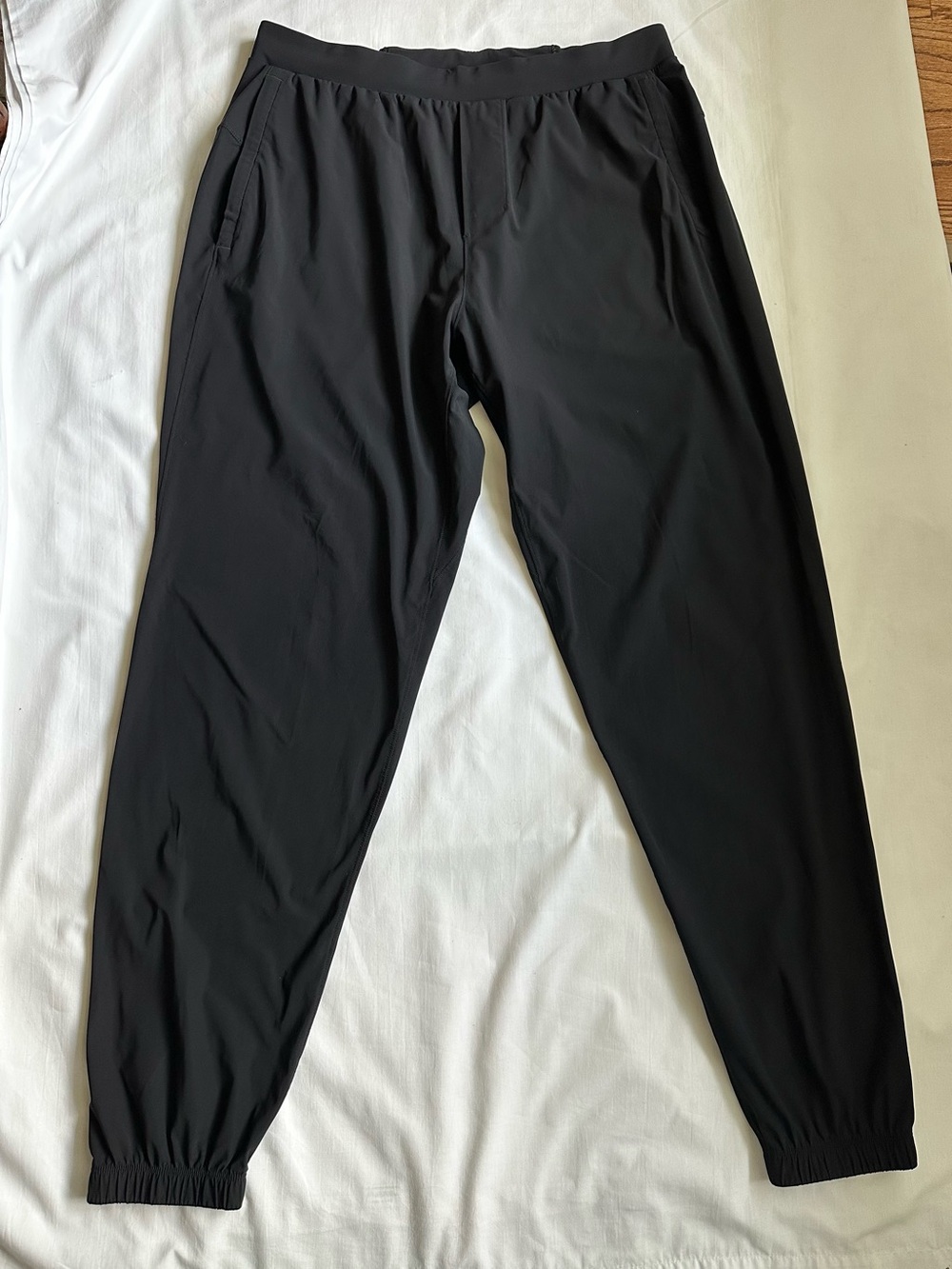 Lululemon Men’s Surge Black Casual Athletic Stretch Jogger Pants Zippered Cuff
